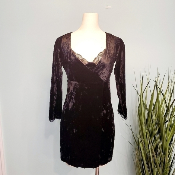 FREE People Faux Wrap Velvet Mini Dress - Picture 4 of 9